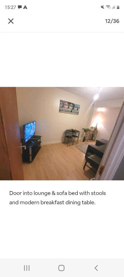 Mel'S Springfield Home Manchester Extérieur photo