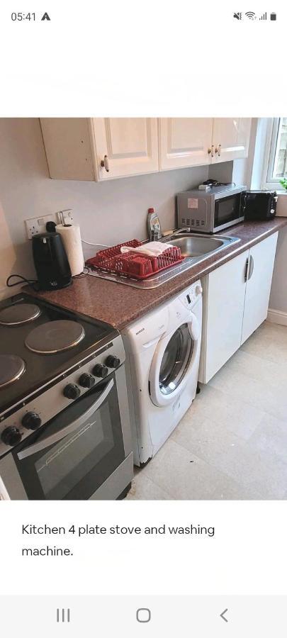 Mel'S Springfield Home Manchester Extérieur photo